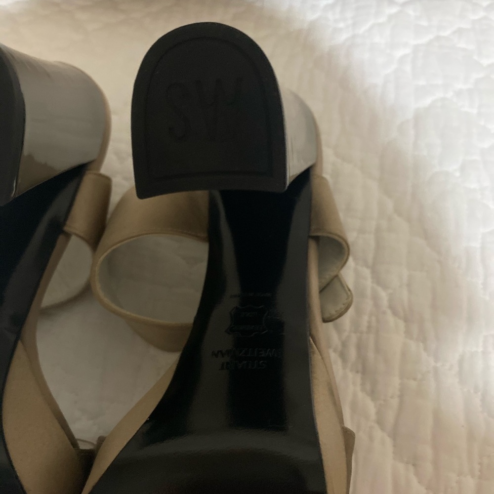 Never Worn: Stuart Weitzman - image 7